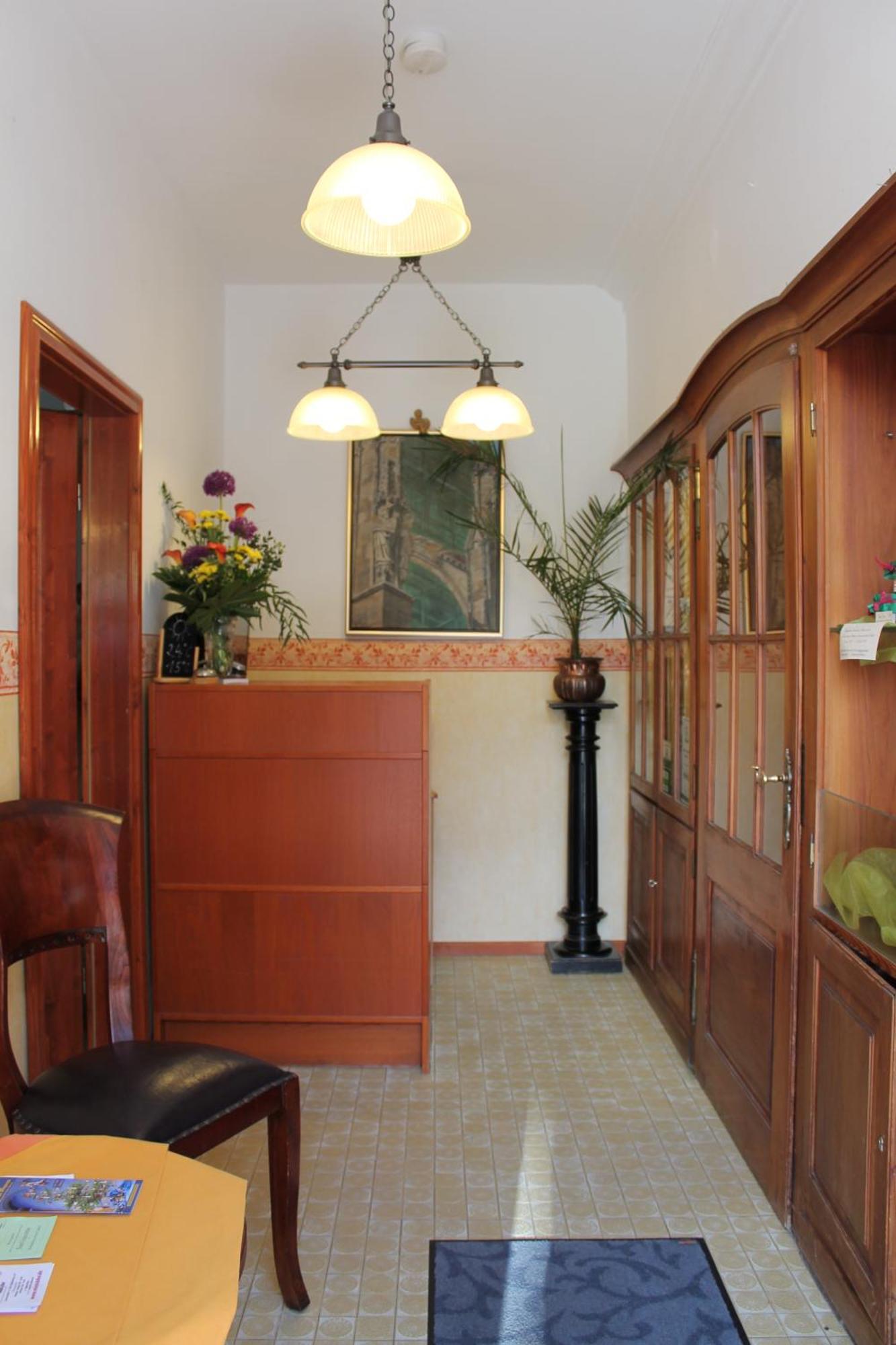 Kreuzerhof Garni Hotel Rothenburg ob der Tauber